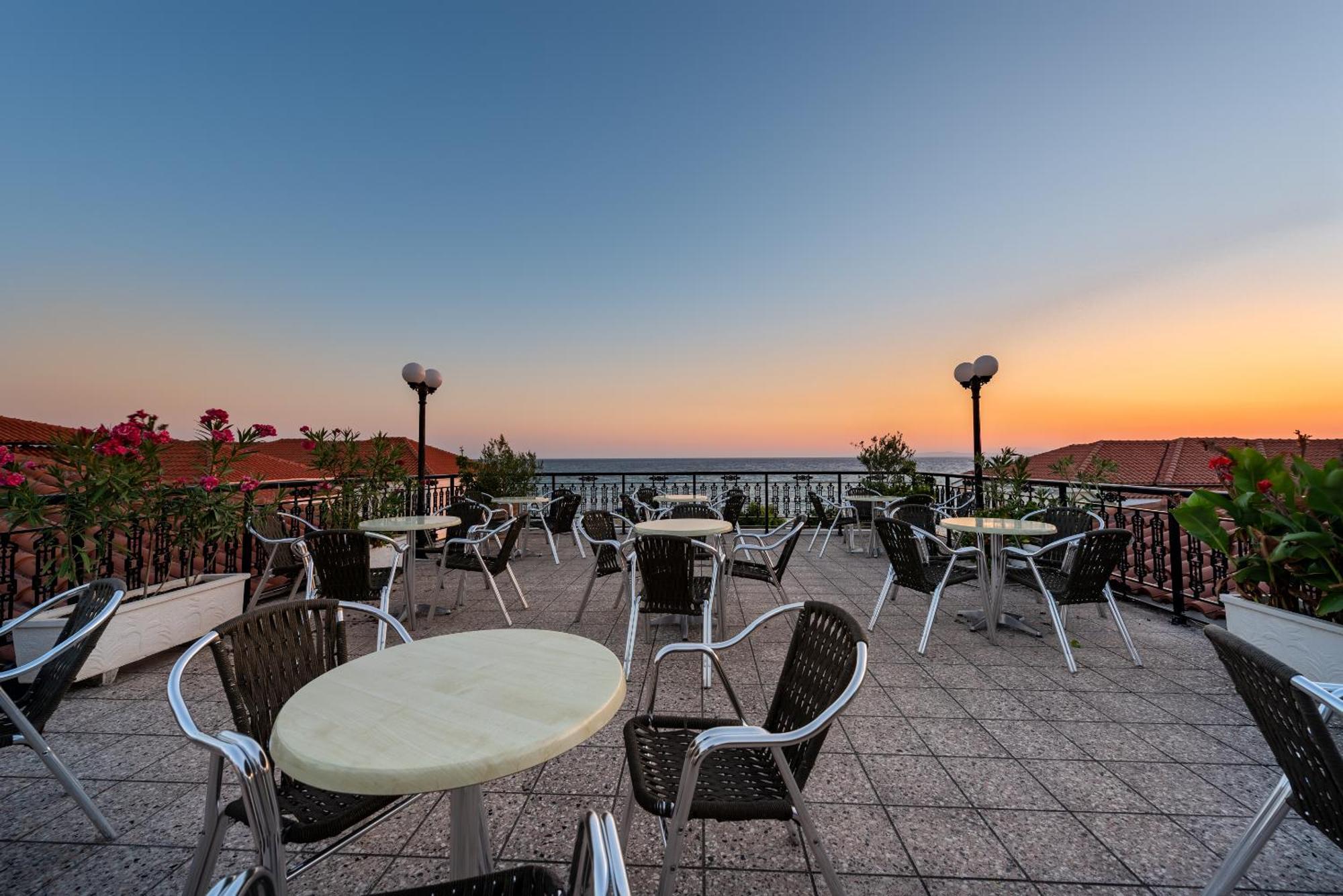 Отель Porto Iliessa Аргаси Экстерьер фото